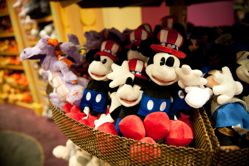 Magic Kingdom Magic Kingdom, Disney, Walt Disney, Disneyland, Disney World, Florida, Toys, Micky Mouse, Teddys, Plush, Shop