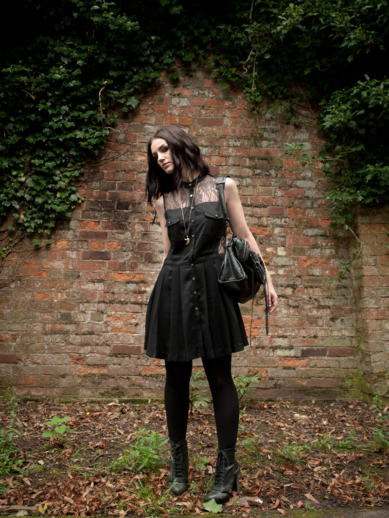 FAIIINT, Outift, Black, Lace, Three Floor, Cut Out, Lace Back, Shirt, Dress, Military, Button, Pockets, Pleated, Balenciaga, City, Bag, Topshop, Boots, Lion Claw, Necklace, Pendant, Gothic, Creepy, WIWT, OOTD