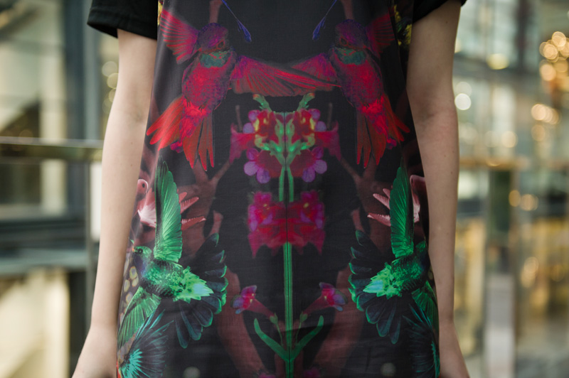 Fashion blogger Stephanie of FAIIINT wearing Yumi midnight menagerie printed dress, black with bright birds, flowers, floral, dark mirror print.