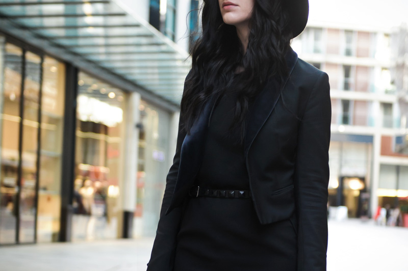 Fashion blogger Stephanie of FAIIINT wearing Catarzi fedora, Paper Dolls mesh panel dress, Topshop studded belt, Todd Lynn for Topshop Tux jacket blazer. All black outfit, gothic street style.