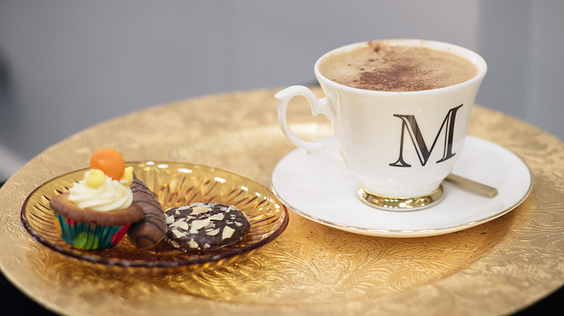 FAIIINT Malcolm Murphy Hair award winning Leicester hairdressers salon coffee & biscuits