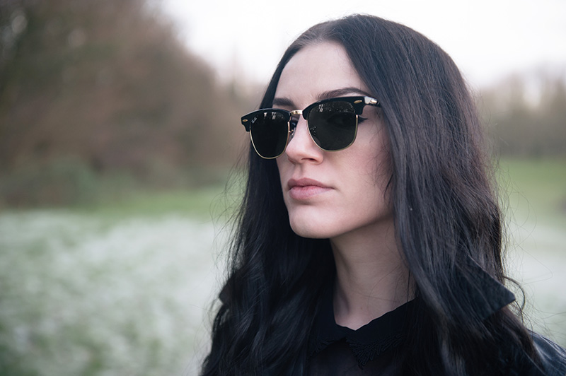 Fashion blogger Stephanie of FAIIINT wearing Ray Ban Clubmaster.