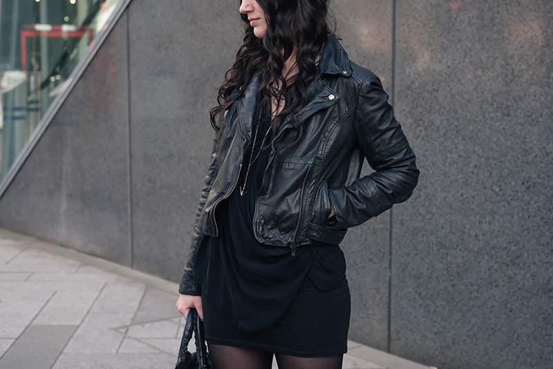 Fashion blogger Stephanie of FAIIINT wearing MuuBaa leather biker jacket, River Island drape top, ASOS mini skirt, Hvnter Gvtherer lacustrine necklace. Casual all black everything dark street style outfit details.