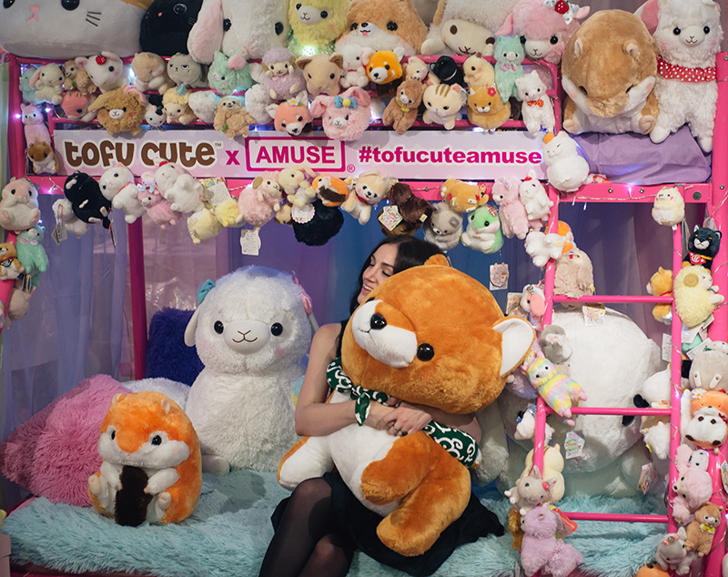 Hyper Japan festival 2016 Kensington Olympia. Tofu Cute Amuse plushes giant shiba.