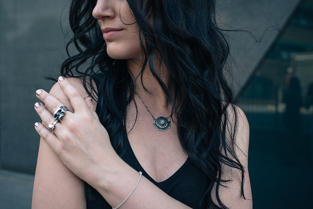 Fashion blogger Stephanie of FAIIINT wearing Toilworn jewellery large silver skull ring and mini skull ring and luna landing moon necklace. Outfit details.