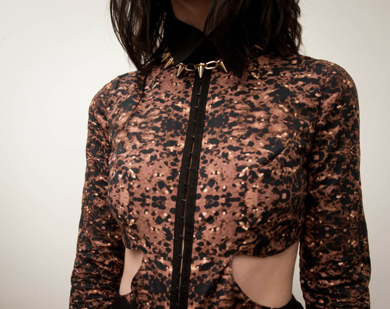 FAIIINT Brain Print Shirt Outfit FAIIINT, Outfit, Shirt, Cut outs, Made, DIY, Bodysuit, Print, Brain, Sheer Maxi, Spikes, Choker, Vero Moda, ASOS, Black, Nude, Peach, Gold