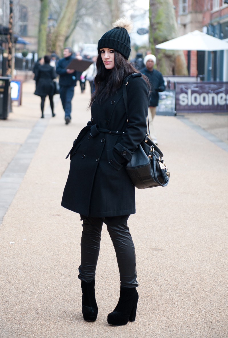 FAIIINT, Outfit, Street Style, Blogger, Fashion, Beanie, Fur, Pom Pom, Nelly, Nelly.com, Topshop, Wool, Trench Coat, Marc B, Bag, Eksempel, Leggings, Leather, StylistPick, Boots, Velvet, Eleonora, Knit, Cold, Winter, Autumn,