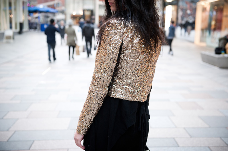 FAIIINT, Outfit, Black, Gold, Sequin, Glitz, Sparkle, Festive, Biker, Jacket, Mary Jane Fashion, ASOS, Dress, Mesh, Denim, Drape, Mango, Cardigan, Asymmetric