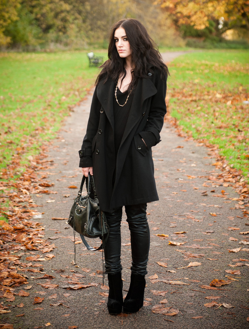 FAIIINT Outfit FAIIINT, Outfit, Blog, Fashion, Topshop, Coat, Trench, Wool, Stylist Pick, Boots, Velvet, Black, ASOS, Asymmetric, Top, Topshop Unique, Coated, Jeans, Leggings, Leather Look, CC Skye, Cross, Necklace, Balenciaga, City, Autumn, Winter, Style, Park