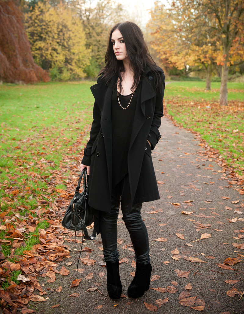 FAIIINT Outfit FAIIINT, Outfit, Blog, Fashion, Topshop, Coat, Trench, Wool, Stylist Pick, Boots, Velvet, Black, ASOS, Asymmetric, Top, Topshop Unique, Coated, Jeans, Leggings, Leather Look, CC Skye, Cross, Necklace, Balenciaga, City, Autumn, Winter, Style, Park