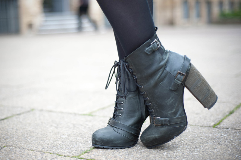 All Saints Dress Outfit Shoes Detail Topshop, Boutique, Shoes, Boots, Lace up, Distressed, Detail